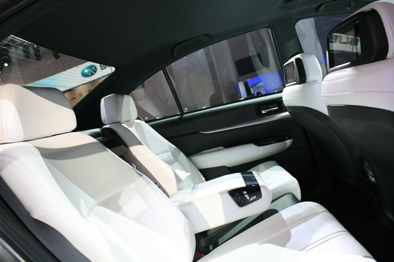 Illustration for article titled Subaru Legacy Concept: Fully Revealed With Details
